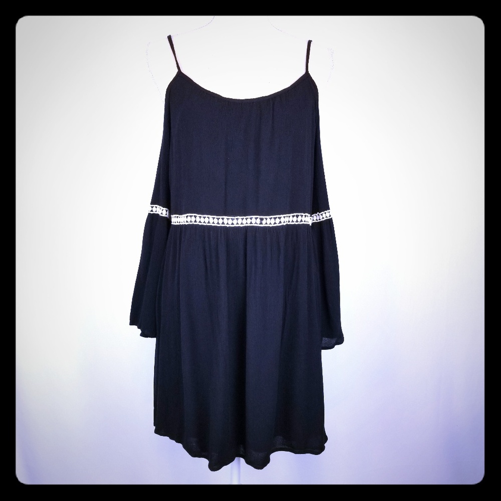 Sage Black Boho Cold Shoulder Dress